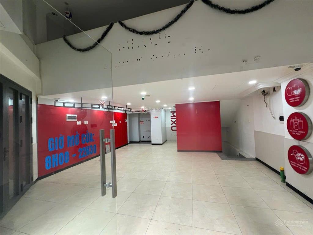 Căn góc 2 mặt tiền 197 ngô quyền  3/2 p6, q10