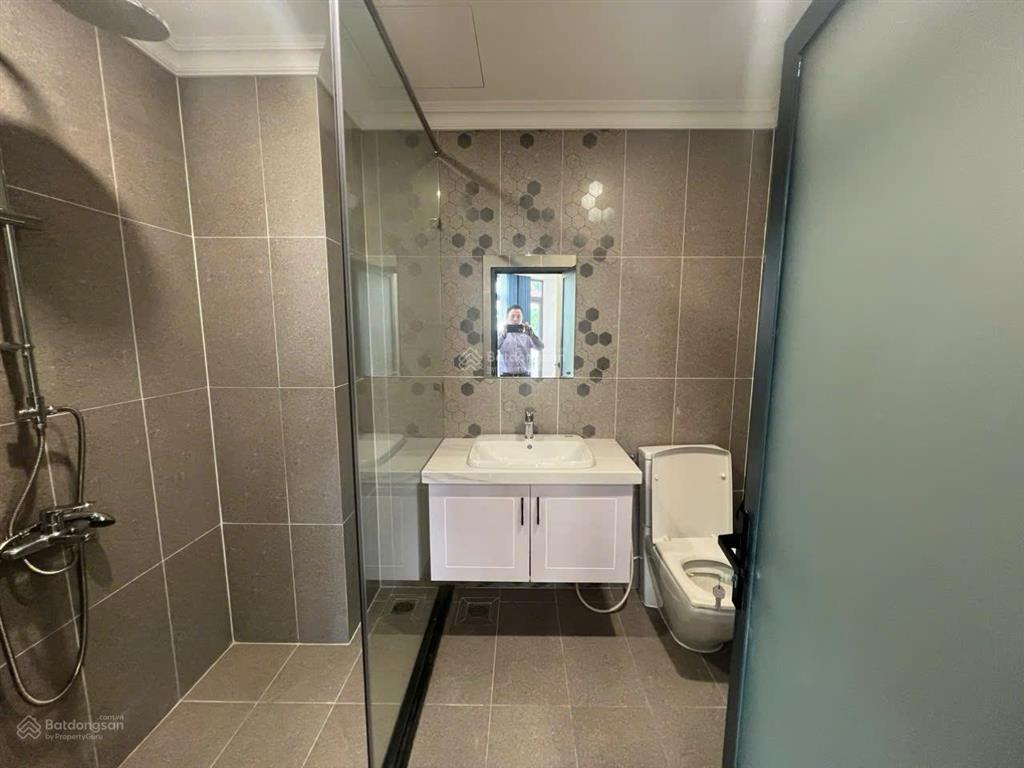 Căn góc 2 mặt tiền 197 ngô quyền  3/2 p6, q10