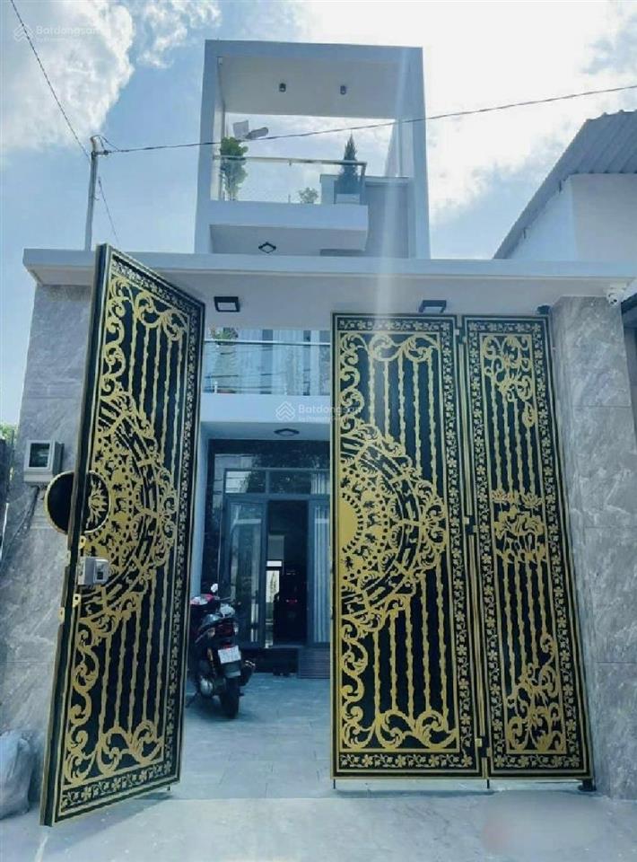 Nhà 3 tầng mặt tiền đường số, tt linh tây  kha vạn cân  phạm văn đồng, 4pn 4wc, sân ô tô, 10,8 tỷ