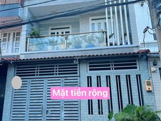 Bán biệt thự đường số 9 phạm văn đồng, linh tây giá 11 tỷ, 78m2, 3 pn, 3 wc, 3 tầng, view công viên