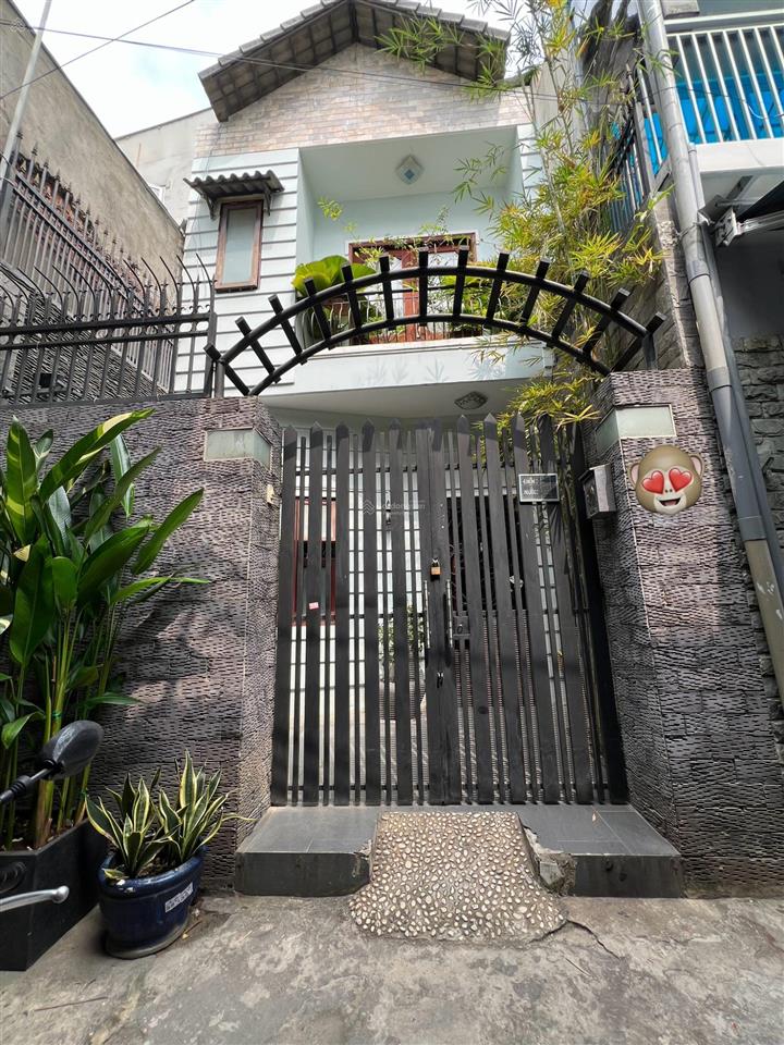 Nhà 2 tầng đường 19 linh chiểu, ngay vincom võ văn ngân, thủ đức dt 53m(4.6 x 12m) 4.67 tỷ