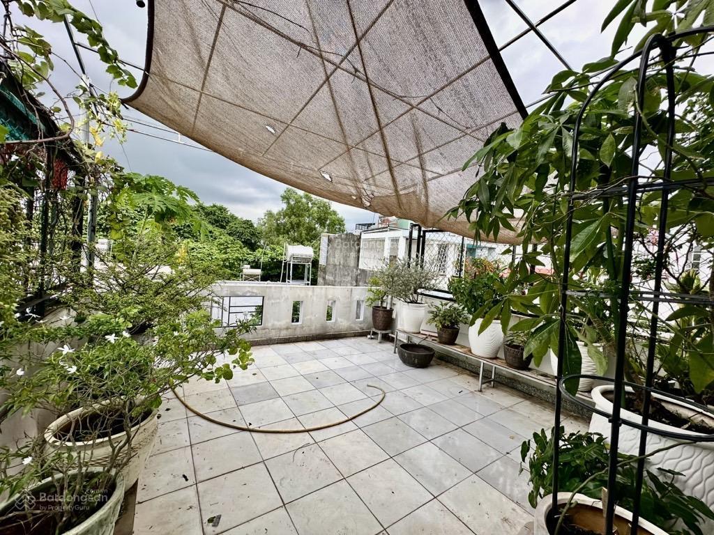 Nhà 3 tầng linh tây  hẻm oto  sát phạm văn đồng  kha vạn cân  dt 64,4m2 (4,6x14m)  giá 6 tỷ