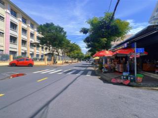 Bán nhà cấp 4 lô góc 2 mặt tiền đường nhựa 12m  dt 159m2 ngay đại lộ 3  phước bình  giá 12,5 tỷ