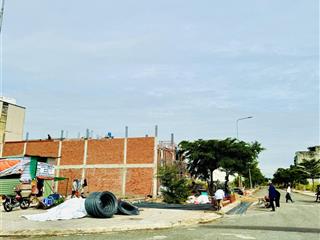 Bán nhanh lô đất 130m2 đẹp vuông vức, kdc hiện hữu đông đúc