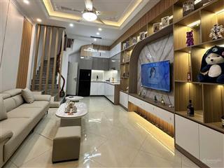 Nhà đẹp hồ tùng mậu  35m2  mới koong  nhú 7 tỷ