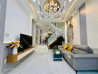 Bán gấp! thái thịnh, lô góc, gần phố, nhà đẹp ở ngay, 45m2x5t
