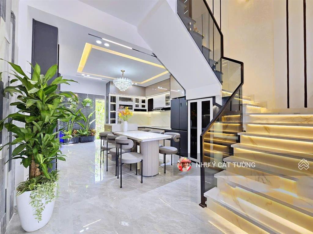 Siêu hiếm! nguyễn chí thanh, gần phố, 20m ra ô tô, kinh doanh, 48m2*5t