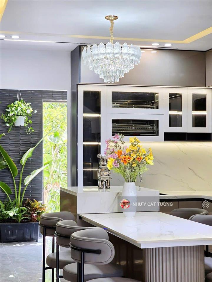 Siêu hiếm! nguyễn chí thanh, gần phố, 20m ra ô tô, kinh doanh, 48m2*5t
