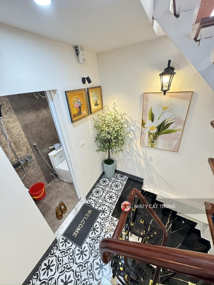 "cực shock! thái thịnh, lô góc, gần phố, ngõ nông, 25m ô tô tránh "