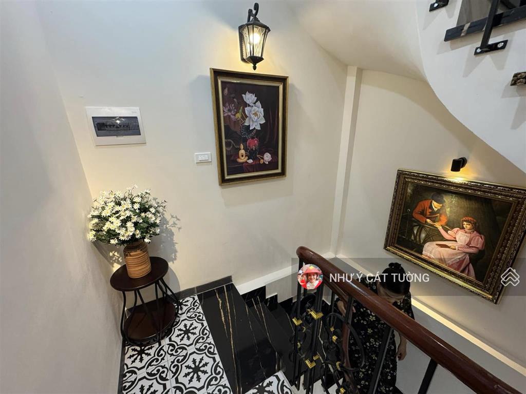 "cực shock! thái thịnh, lô góc, gần phố, ngõ nông, 25m ô tô tránh "