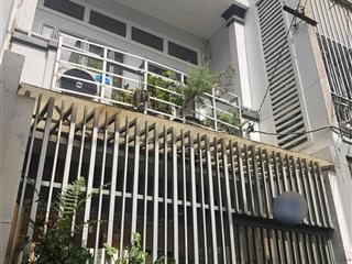 Bán nhà lê văn sỹ, p.11, phú nhuận  diện tích 62m2 ngang rộng 4m  chỉ hơn 8 tỷ  sổ riêng