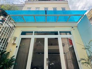Nhà mới điện biên phủ, bình thạnh  dt đất 64m2, ngang 4,3m  xây 5 tầng  gần trường đh hồng bàng