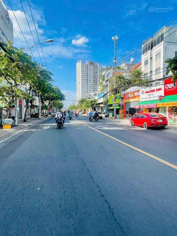 Bán nhanh lô đất ngay ubnd trường thọ 107m2( 5,6x19m) cấp gpxd 1 trệt 3 lầu 7.5 tỷ