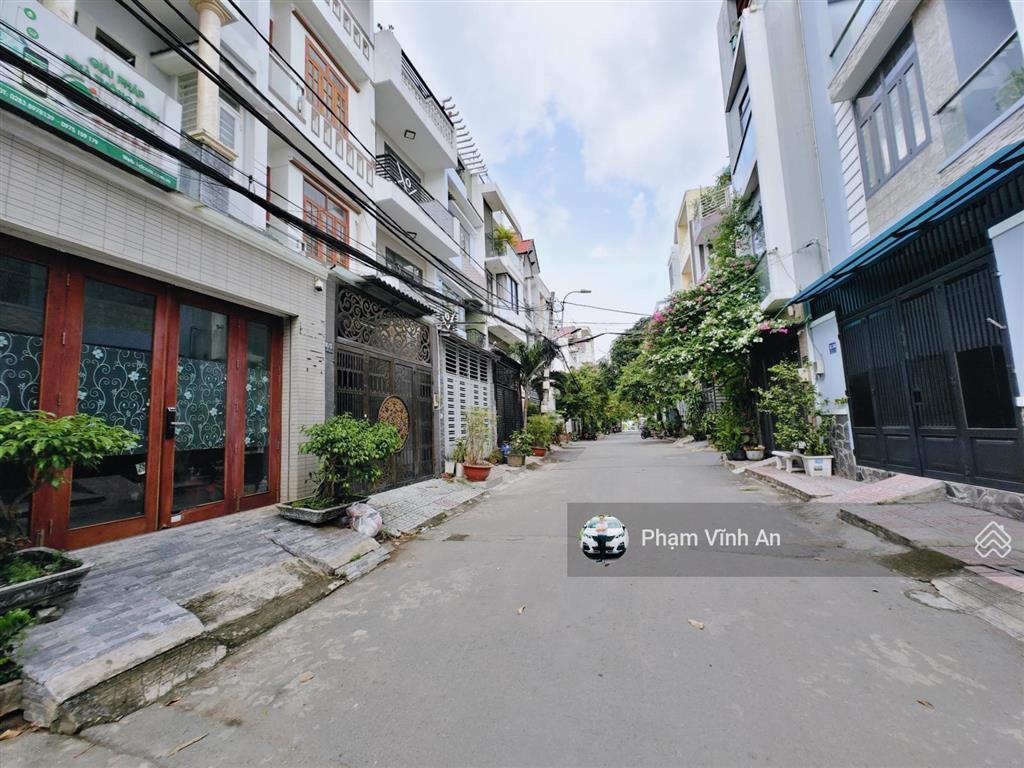 Dãy trọ 12 phòng khu dân cư cao cấp trường thọ 130m2(10x13m) 11 tỷ