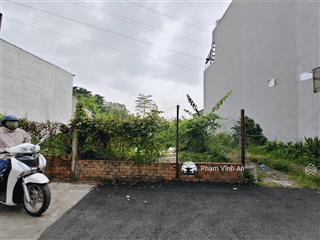 Bán gấp lô đất liền kề vành đai 2  89m2(5x17.5m)  ô tô đậu cửa  5.2 tỷ