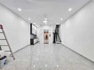 Bán nhà phố tôn đức thắng, cách mặt phố 30m, nhà xây 6 tầng, thang máy, ngõ oto, kinh doanh tốt.