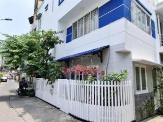 Phan xích long, phú nhuận  hxh 6m  nhà 4 tầng mới tinh  gần 40m²  7.5 tỷ tl