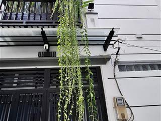 Nhà 4 tầng 3 phòng ngủ master, 32m2 (4x8), phan xích long, phú nhuận, nhỉnh 6 tỷ tl