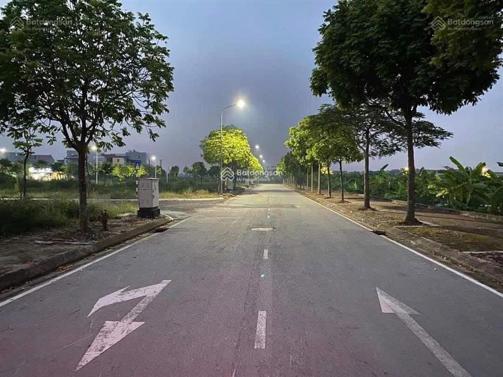 Chủ cần tiến, bán nhanh mảnh đất 70m2 lô góc tại giao tất giá chỉ 3,9 tỷ