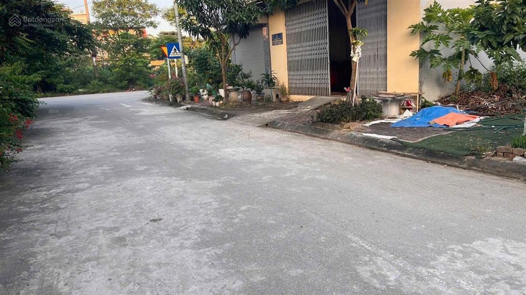 Chủ gửi bán nhanh lô đất rẻ nhất tái định cư trâu quỳ!