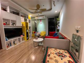 (giá thật) bán căn 2 ngủ 63m2 ban công đông nam, đủ đồ, có sổ đỏ. giá 6,8 tỷ brg diamond residence
