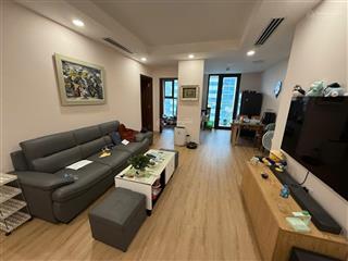 (giá chuẩn) bán căn 3pn2wc 81m2 hà nội center point, đủ nội thất, tầng trung, có slot. giá 8 tỷ