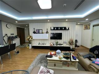 Gia đình bán căn góc 127m2, 3 ngủ 2wc tòa bohemia ban công đông nam, full đồ, slot ô tô. giá 12 tỷ