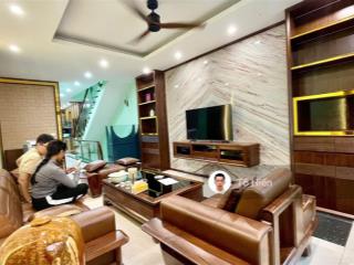 Chỉ 28 tỉ  phân lô hoàng quốc việt  90m2  ngõ thông ô tô tránh  vỉa hè dừng đỗ  dân trí cao