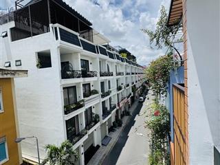 Nhà đẹp 4 tầng khu nhà giàu thoại ngọc hầu  nguyễn sơn  (4x20m)  đường nhựa 10m thông (có lề)