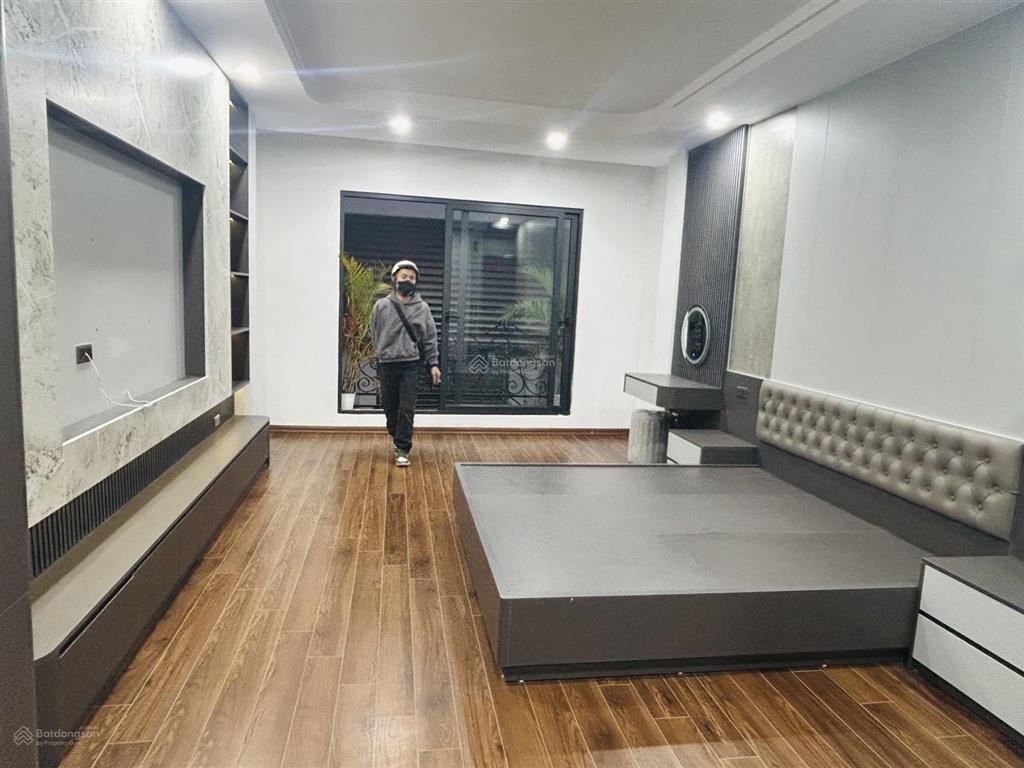 Mảnh đất vàng nam từ liêm 11 tỷ (thương lượng) đẹp ko có lô thứ 2)đường trc nhà 3m, vài bước ra oto