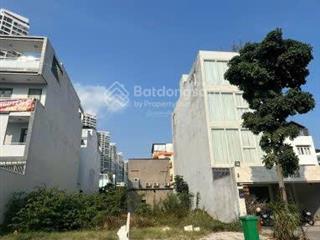 Tôi bán đất tại đường bàu cát, phường 12,tân bình, giá 2tỷ8/100m2.sổ hồng riêng. 0799 255 ***