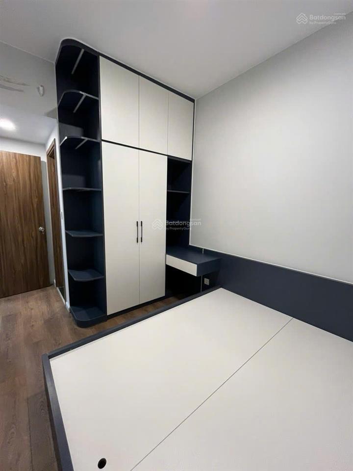 Giá tốt 2tỷ050 opal skyline 66m2 full nội thất, tầng trung view nội khu đẹp, vay 70%, sẵn sổ ạ