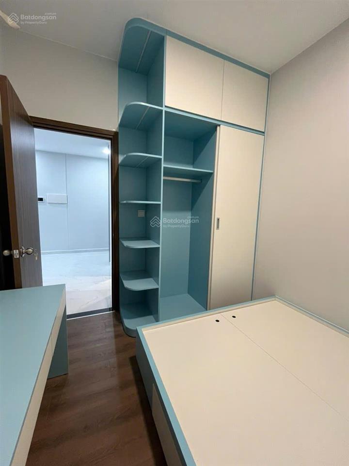 Giá tốt 2tỷ050 opal skyline 66m2 full nội thất, tầng trung view nội khu đẹp, vay 70%, sẵn sổ ạ