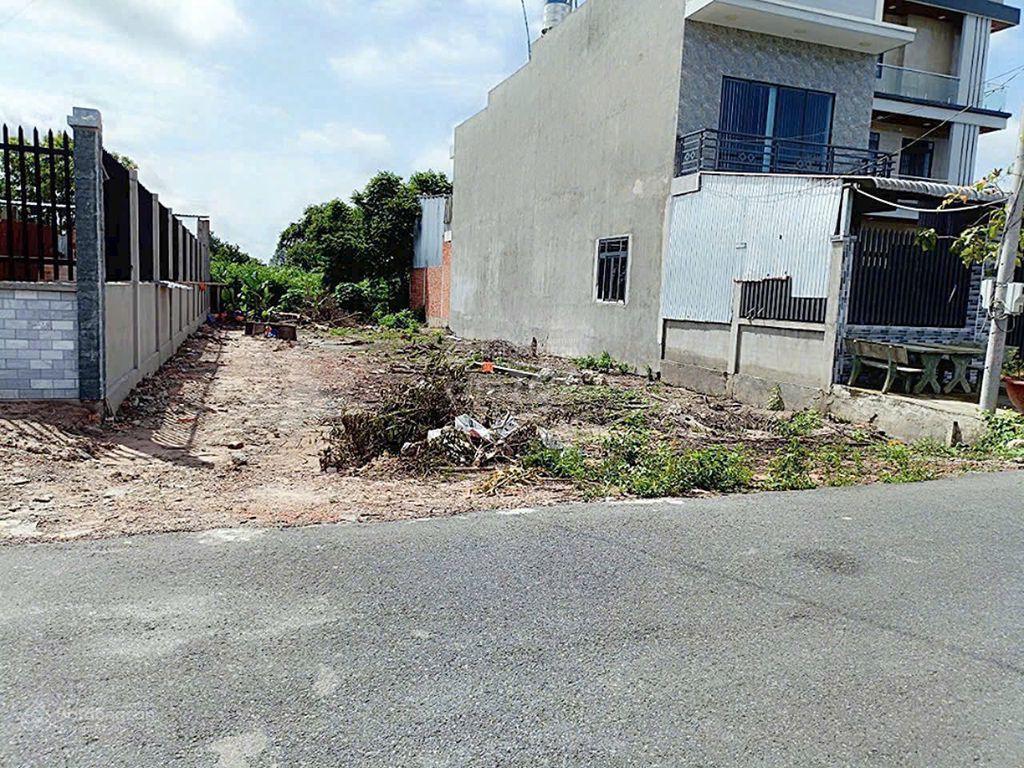 Kẹt tiền cần ra nhanh lô đất 192m2 xã tân thông hội giá 900tr