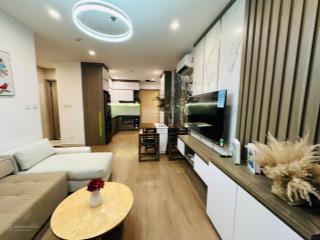 Hiếm 1 phòng ngủ + hướng đông nam, full đồ 43m2 giá 2.4 tỷ vinhomes ocean park gia lâm