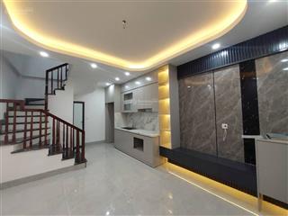 Trần duy hưng  nhà đẹp gần phố 30m/6t  4 ngủ khép kín giá chỉ hơn 8 tỷ