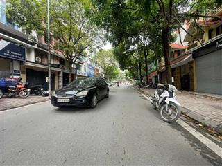 Phân lô ô tô dừng đỗ vẽ hè 2 bên, xây tòa văn phòng hoặc ccmn thì hết ý trịnh văn bô 98m2