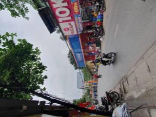 Ôtô tránh, kinh doanh sầm uất ngày đêm lô góc 2 mặt thoáng, cách mp cầu diễn chỉ 30m dtdd 70m