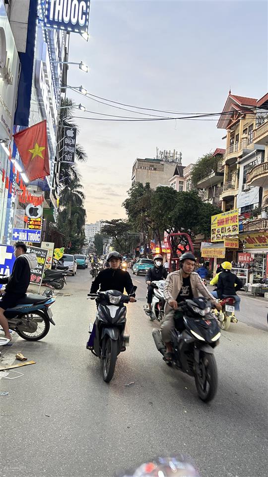 Siêu mặt phố kinh doanh  chiến thắng, hà đông  72m2, nhà 6t thang máy  mặt tiền 4m  giá 25.x tỷ