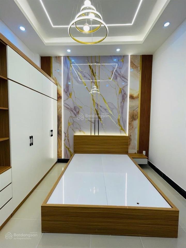 Nhà mới xây hẻm 7m xe hơi khu vip lê văn quới giáp tân phú 3 tầng kiên cố chỉ nhỉnh nhẹ 5 tỷ