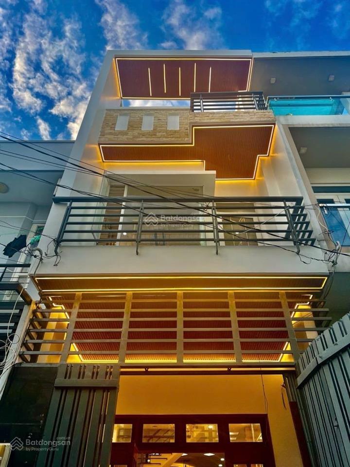 Nhà mới xây hẻm 7m xe hơi khu vip lê văn quới giáp tân phú 3 tầng kiên cố chỉ nhỉnh nhẹ 5 tỷ