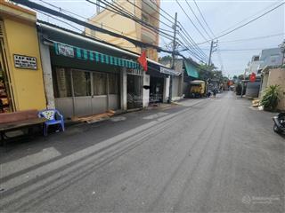 167.5m2  giá 8.9 tỷ  ngang 5m hxh chuyên dùng chính cầu phú xuân q7