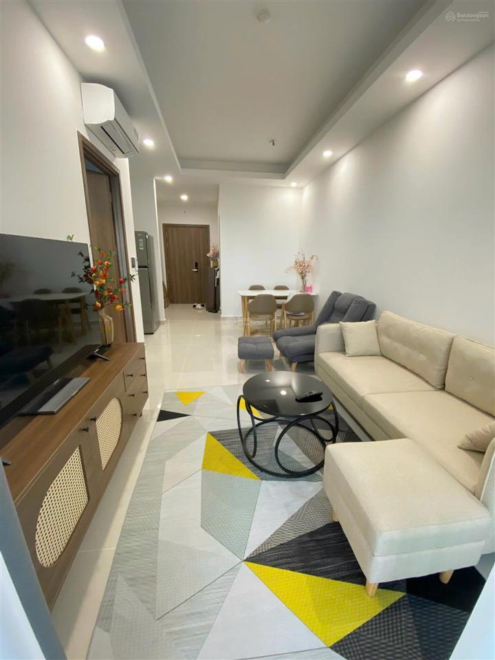 69m2  3.85 tỷ  2pn2wc đủ nội thất hướng bắc  căn góc q7 riverside