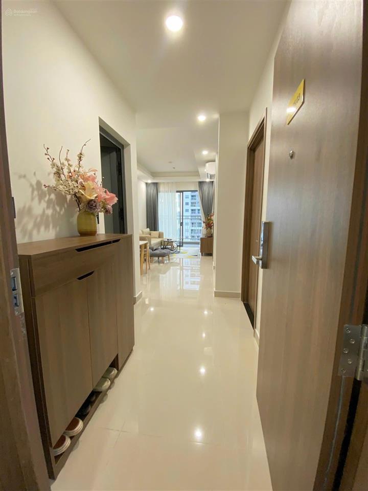 69m2  3.85 tỷ  2pn2wc đủ nội thất hướng bắc  căn góc q7 riverside