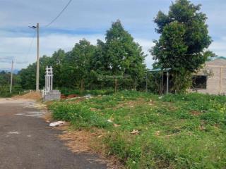 Đất ngộp giá rẻ thôn 1 tân lạc