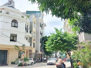 Bán nhà phú diễn  11 tỷ  vỉa hè 3 ôtô tránh nhau  lô góc  dân xây  kinh doanh