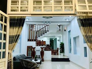 Bán nhà văn tiến dũng  9 tỷ  54m2  dân xây  full nội thất  gần phố
