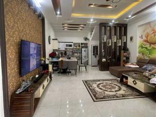 Bán nhà cầu diễn  52.8m  10 tỷ nhỉnh  phân lô gần ôtô tránh