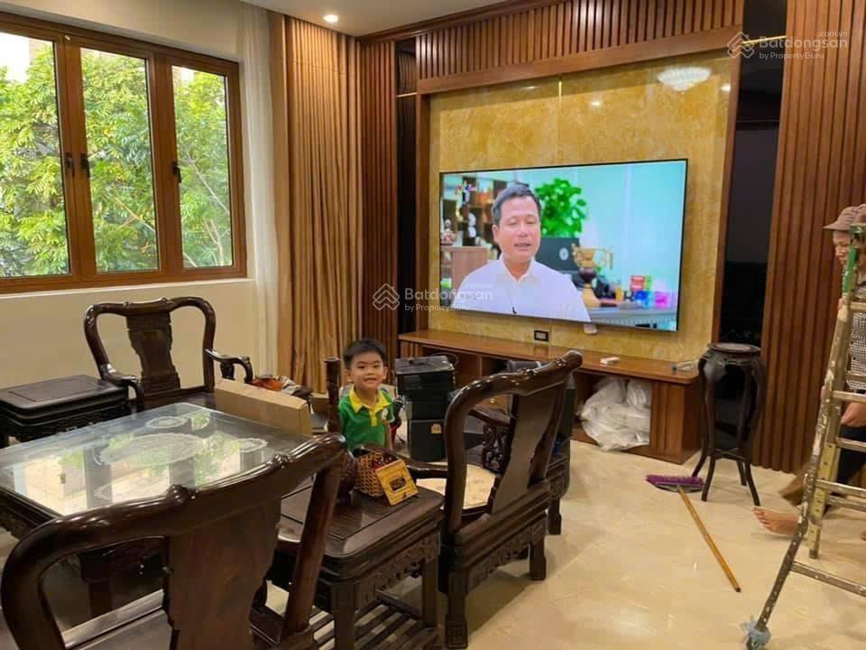 Bán nhà trung văn  vỉa hè  6 tầng thang máy  full nội thất xịn  22.5 tỷ