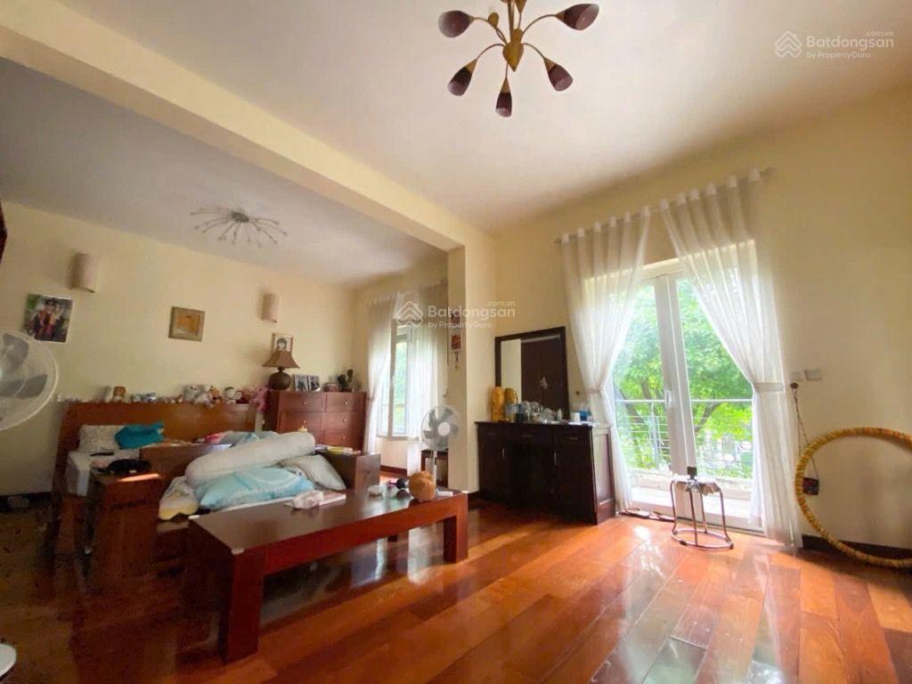 Bán liền kề phố đại linh, trung văn  vỉa hè  thang máy  full nội thất  22.5 tỷ.